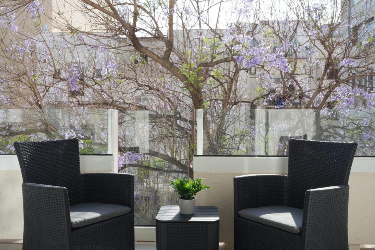 Homega - City Center New Apartment باري المظهر الخارجي الصورة